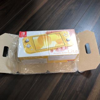 ニンテンドースイッチ(Nintendo Switch)のNintendo Switch Lite イエロー(家庭用ゲーム機本体)