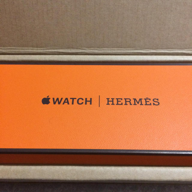 Hermes(エルメス)のkou様専用 HERMES Apple Watch5 44mm レザーバンド メンズの時計(レザーベルト)の商品写真