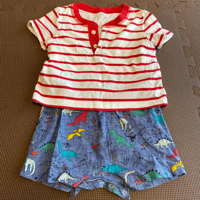 babyGAP(ベビーギャップ)のベビー　ロンパース　ギャップベビー　80  12〜18ヶ月頃 キッズ/ベビー/マタニティのベビー服(~85cm)(ロンパース)の商品写真