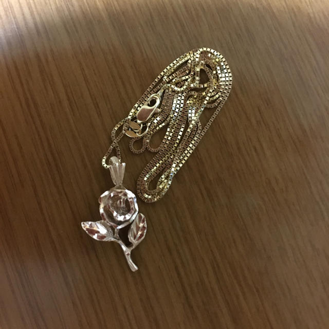 Supreme(シュプリーム)のNewtop Jewelry Rose top Pendant 14k メンズのアクセサリー(ネックレス)の商品写真