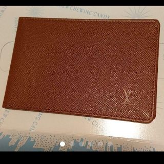 ルイヴィトン(LOUIS VUITTON)の未使用品  LOUIS VUITTON  パスケースタイガ (名刺入れ/定期入れ)