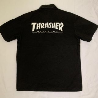 スラッシャー(THRASHER)のTHRASHER スラッシャー　半袖シャツ　サイズＬ ブラック(シャツ)