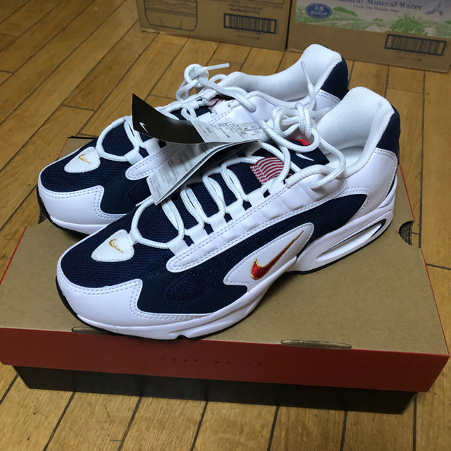 NIKE AIR MAX TRIAX USA