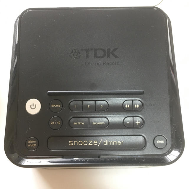 TDK(ティーディーケイ)のＴＤＫ　目覚まし機能付きステレオスピーカー　ＦＭラジオ搭載 スマホ/家電/カメラのオーディオ機器(ラジオ)の商品写真