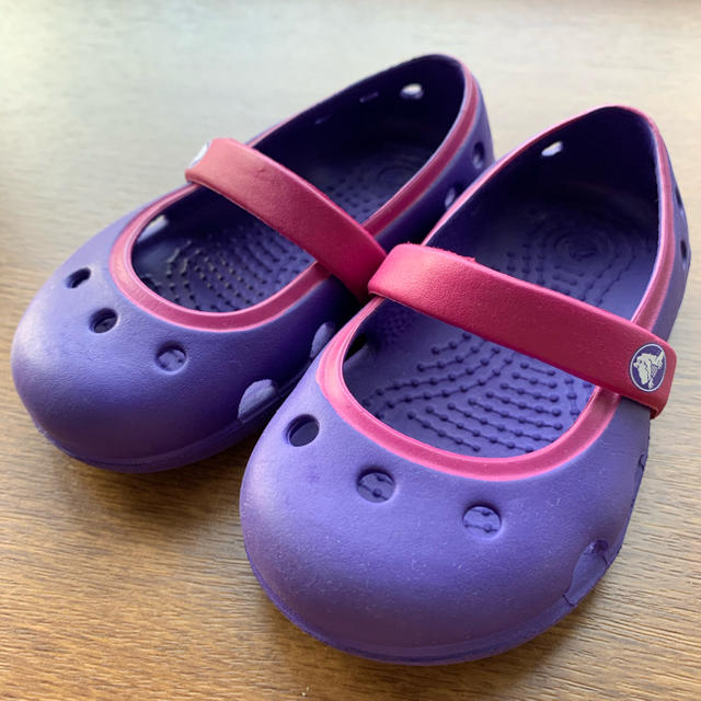 crocs(クロックス)のクロックス12センチ キッズ/ベビー/マタニティのベビー靴/シューズ(~14cm)(サンダル)の商品写真
