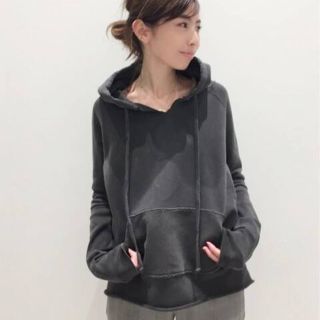 アパルトモンドゥーズィエムクラス(L'Appartement DEUXIEME CLASSE)の新品今季アパルトモン★NILI LOTAN HOODIE PARKER★38(パーカー)