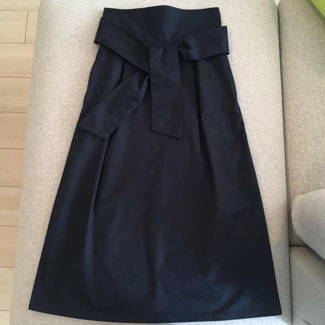 GU(ジーユー)のGU チノスカート　ネイビー レディースのスカート(ロングスカート)の商品写真