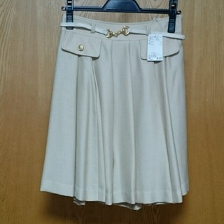 ネットディマミーナ(NETTO di MAMMINA)の新品タグ付き　スプリングスカート(ひざ丈スカート)