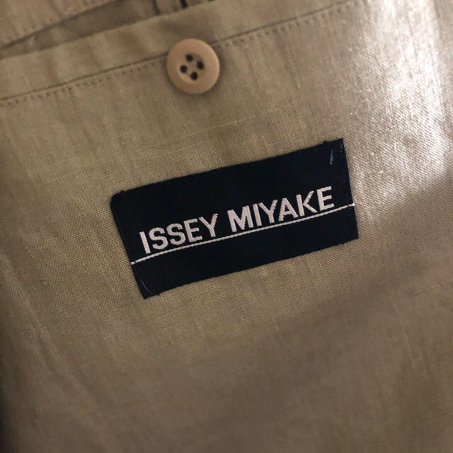 ISSEY MIYAKE(イッセイミヤケ)のイッセイミヤケ セットアップ メンズのスーツ(セットアップ)の商品写真