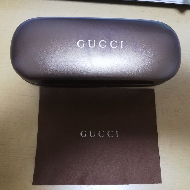 Gucci(グッチ)のグッチ　メガネケース レディースのファッション小物(サングラス/メガネ)の商品写真