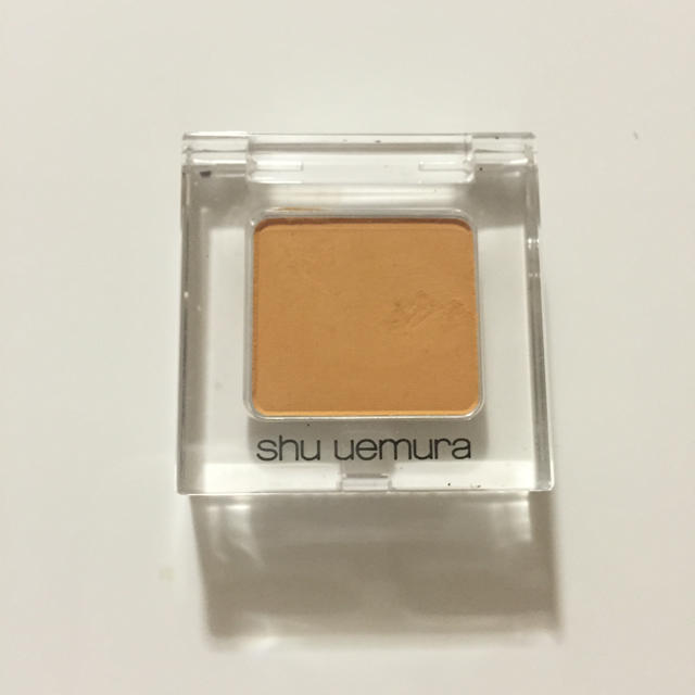 shu uemura(シュウウエムラ)のshu uemura 美品！アイシャドウ コスメ/美容のベースメイク/化粧品(アイシャドウ)の商品写真