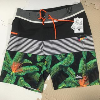 クイックシルバー(QUIKSILVER)のクイックシルバー 海パン 新品タグ付き(水着)