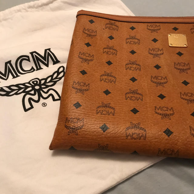 MCM エムシーエム   クラッチバッグ  レザー   ダークブラウン系   ヴィセトス柄 セカンドバッグ 書類鞄 限定ノベルティ商品 非売品 希少 レア品 【本物保証】