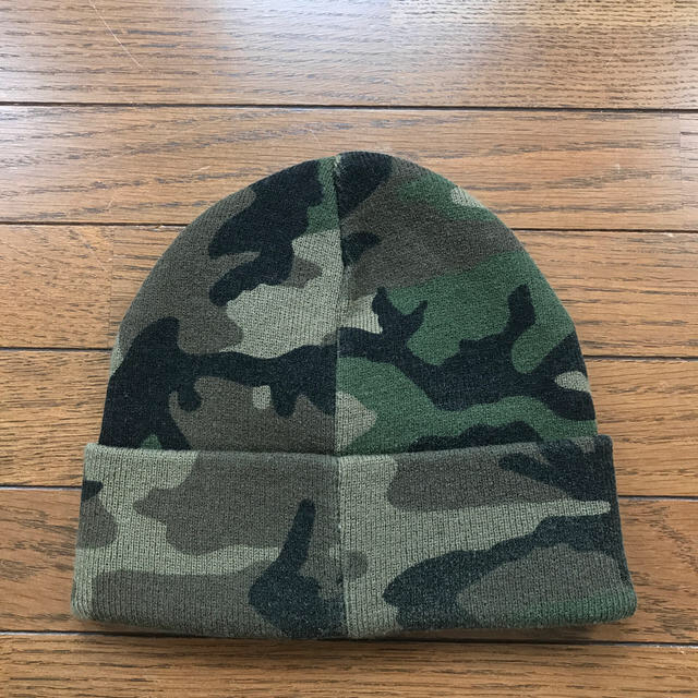 Supreme(シュプリーム)のSUPREME Camo Beanie ビーニー メンズの帽子(ニット帽/ビーニー)の商品写真