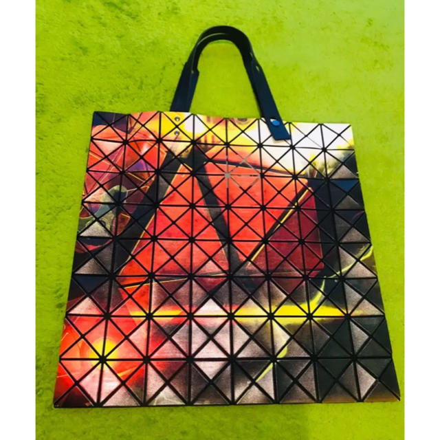 ISSEY MIYAKE(イッセイミヤケ)の美品 バオバオ バッグ    値下げしました。 レディースのバッグ(トートバッグ)の商品写真