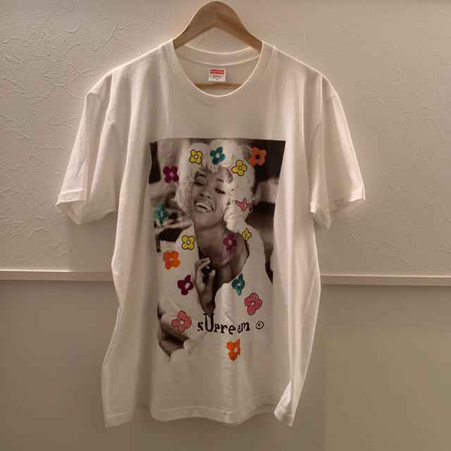 SUPREME NAOMI T SIZE M