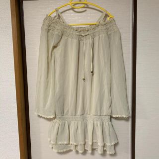 セシルマクビー(CECIL McBEE)のセシルマクビー★ベージュのワンピース チュニック(ひざ丈ワンピース)