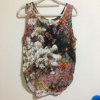 カルヴェン(CARVEN)のCARVEN ノースリーブカットソー　Mサイズ(タンクトップ)