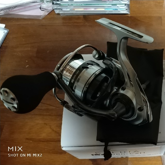 18 カルディアLT4000−CXH 新品 カスタム済み - リール