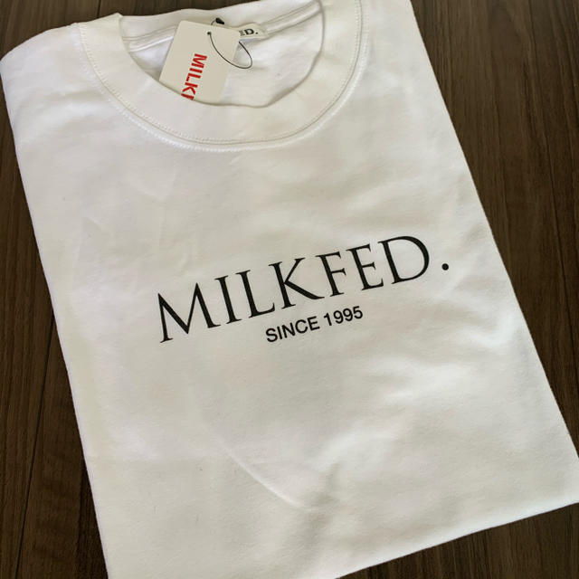 MILKFED.(ミルクフェド)の黒ロゴ　ミルクフェド レディースのトップス(Tシャツ(半袖/袖なし))の商品写真