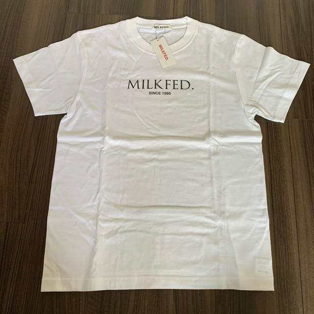 MILKFED.(ミルクフェド)の黒ロゴ　ミルクフェド レディースのトップス(Tシャツ(半袖/袖なし))の商品写真
