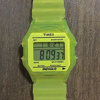 タイメックス(TIMEX)のTIMEX skeleton yellow INDIGLO 腕時計(腕時計(デジタル))