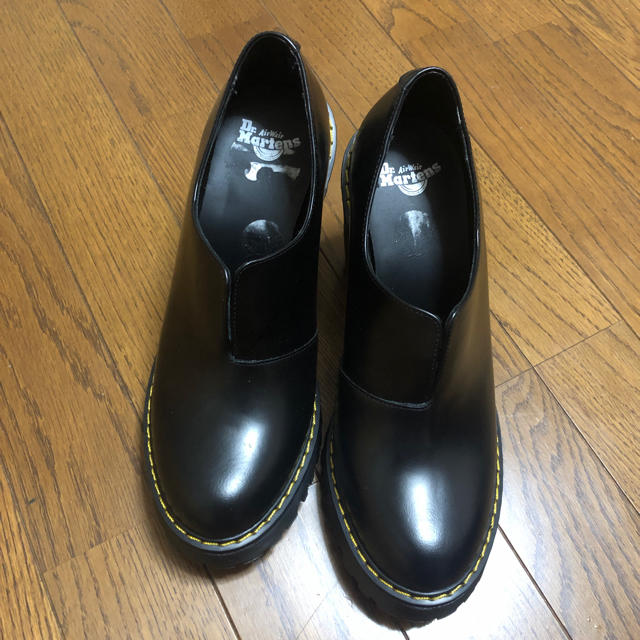 Dr.Martens ドクターマーチン CORDELIA