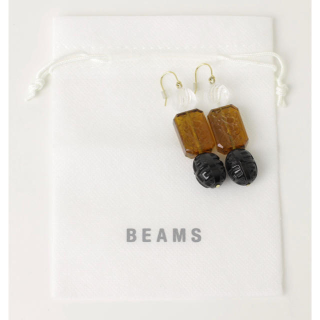 BEAMS(ビームス)のBEAMS  ビンテージピアス　両耳用　定価９９００円新品、未使用 レディースのアクセサリー(ピアス)の商品写真