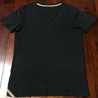 ディーゼル(DIESEL)のDIESEL vネックTシャツ　黒(Tシャツ/カットソー(半袖/袖なし))