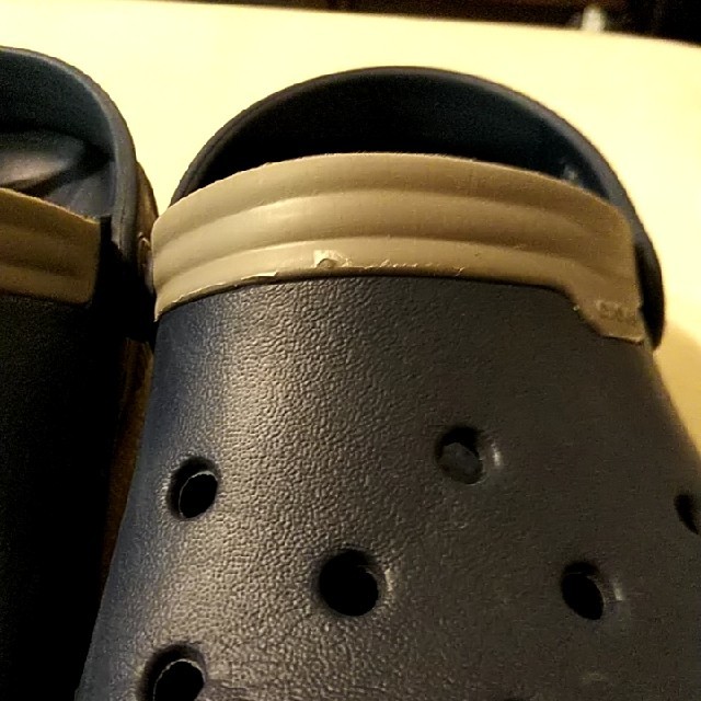 crocs(クロックス)のたかたろう様専用☆クロックス サンダル W6 22～23cm程度 男の子  キッズ/ベビー/マタニティのキッズ靴/シューズ(15cm~)(サンダル)の商品写真