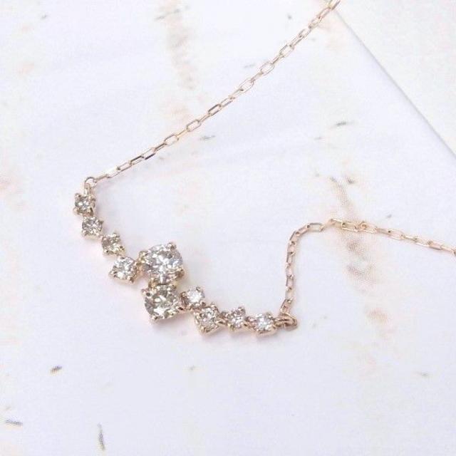 K18 Pink gold shiny diamonds necklace
