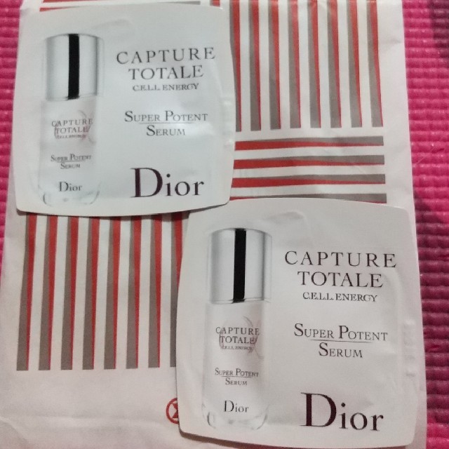 Dior(ディオール)のディオール カプチュールトータル コスメ/美容のスキンケア/基礎化粧品(美容液)の商品写真