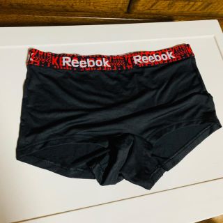 リーボック(Reebok)のReebokパンツ(ショーツ)