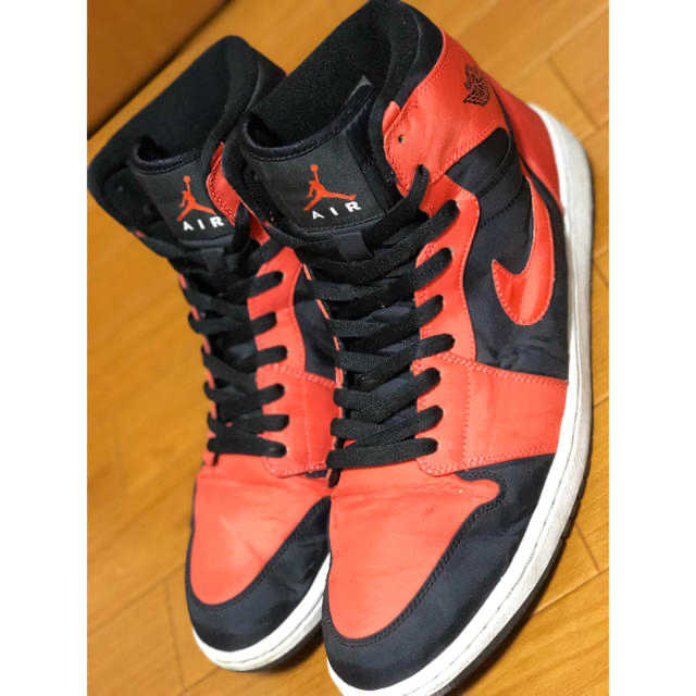 NIKE(ナイキ)のAIR JORDAN 1 RETRO HIGH メンズの靴/シューズ(スニーカー)の商品写真