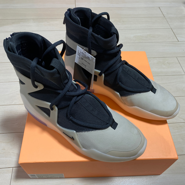 28cm NIKE AIR FEAR OF GOD 1 "STRING"