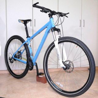 ジーティーバイシクルズ(GT Bicycles)の名門GT社 ディスクブレーキ 29er MTB カラコラム4.0 172cm前後(自転車本体)