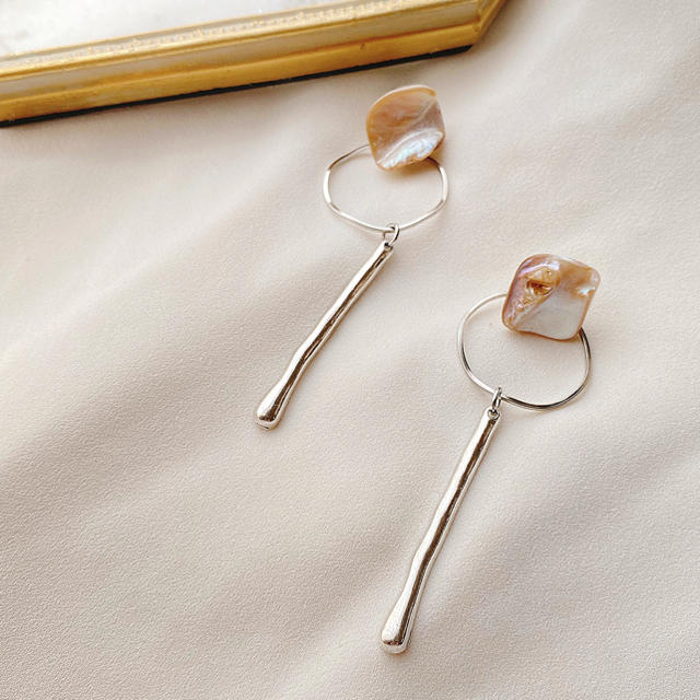 KBF(ケービーエフ)のほうじ茶ラテ(③)pierce/earring ハンドメイドのアクセサリー(イヤリング)の商品写真