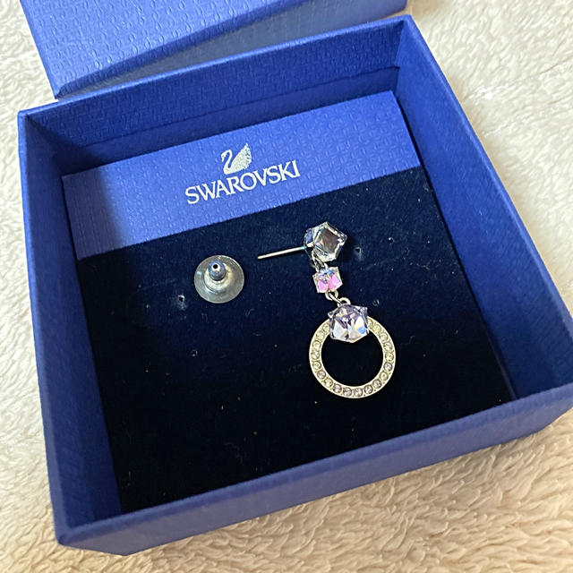 SWAROVSKI(スワロフスキー)のSWAROVSKI🌸ピアス レディースのアクセサリー(ピアス)の商品写真