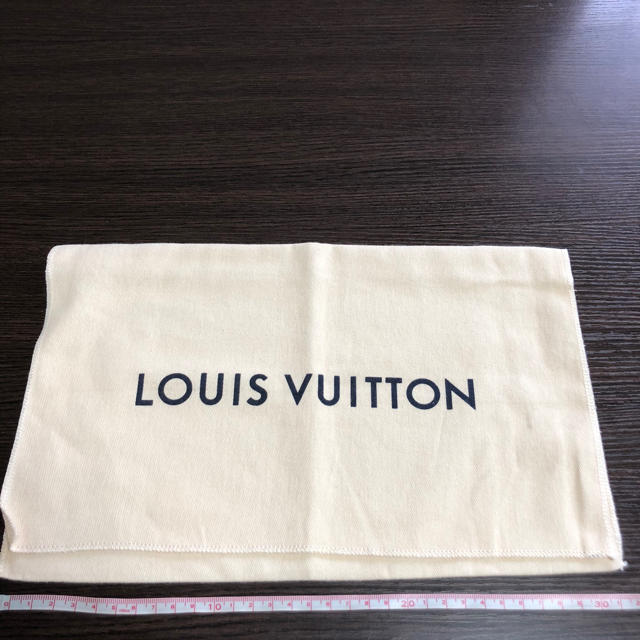 LOUIS VUITTON - 13本物ルイヴィトンのお鞄用保存袋 32×22程度 美品