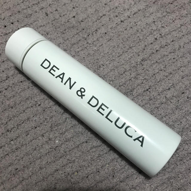 DEAN & DELUCA(ディーンアンドデルーカ)のDEAN&DELUCA ステンレスボトルセブンイレブン限定 キッズ/ベビー/マタニティの授乳/お食事用品(水筒)の商品写真