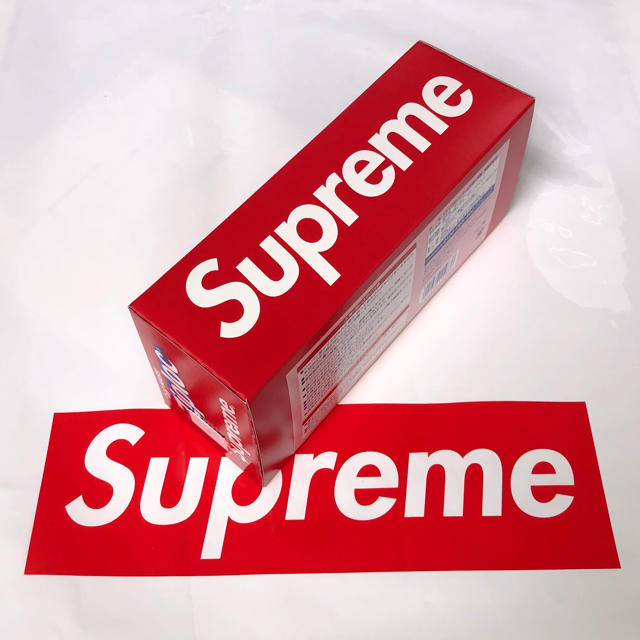 Supreme(シュプリーム)のSupreme Ziploc Bags ジップロック　一箱　国内正規品　新品 メンズのファッション小物(その他)の商品写真