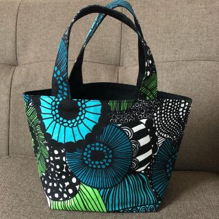 マリメッコ(marimekko)の【marimekko】ハンドメイド バッグ❁ (バッグ)