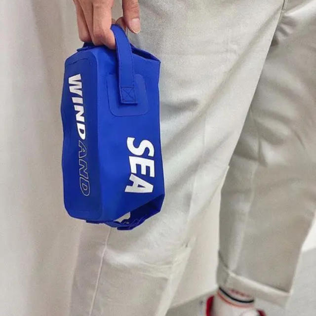 Supreme(シュプリーム)のwindandsea ミニポーチ　ブルー　即発送 メンズのバッグ(その他)の商品写真