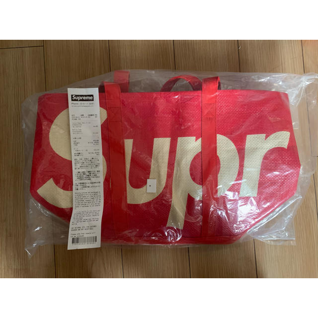 Supreme(シュプリーム)のSUPREME Raffia Tote RED メンズのバッグ(トートバッグ)の商品写真