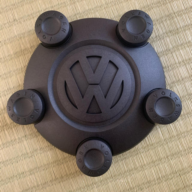 フォルクスワーゲン　スチールホイール　センターキャップ　（ハブキャップ）4ケVolkswagen