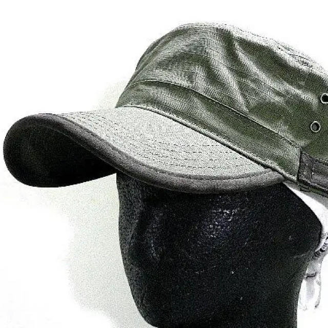 リップストップ　ワークキャップ　モスグリーン　つばスエードパイピングＣＡＰ！ メンズの帽子(キャップ)の商品写真