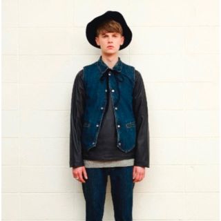 アンユーズド(UNUSED)のUnused 12oz denim vest アンユーズド デニム ベスト(ベスト)