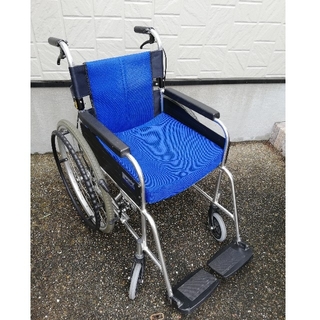 自走式車いす　標準型　BAL-1 ノーパンクタイヤ　車イス　車椅子(その他)