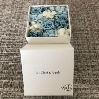 ヴァンクリーフアンドアーペル(Van Cleef & Arpels)のヴァンクリーフアーペル ブリザードフラワー(プリザーブドフラワー)