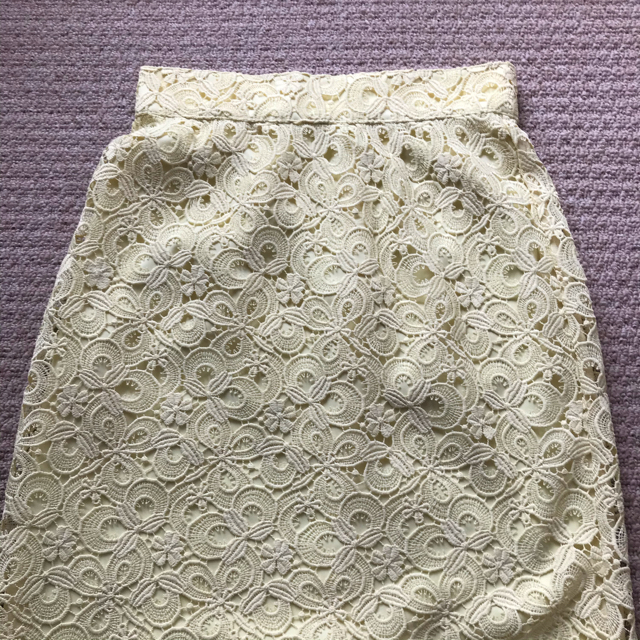 ANAYI(アナイ)のアナイ☆試着のみ！モザイクフラワーレースタイトスカート レディースのスカート(ひざ丈スカート)の商品写真